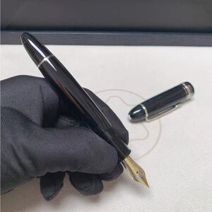 Montblanc Meisterstück Fountain Pen